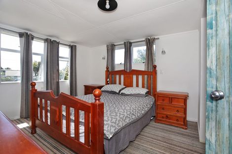 Photo of property in 75 Punga Street, Tangimoana, 4822