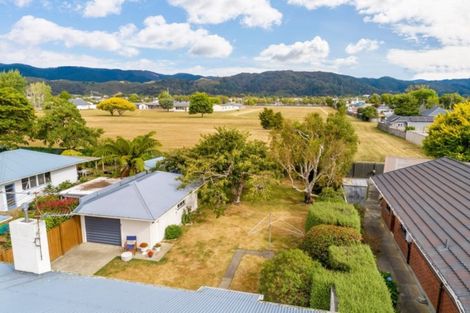 Photo of property in 96 Fraser Crescent, Elderslea, Upper Hutt, 5018