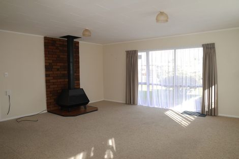 Photo of property in 17 Manawa Avenue, Raumati Beach, Paraparaumu, 5032