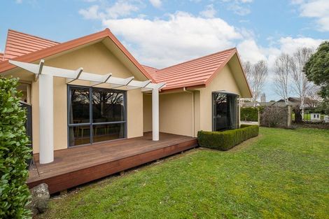 Photo of property in 55 Regent's Park Drive, Casebrook, Christchurch, 8051