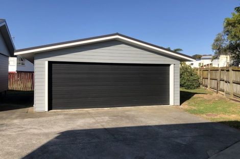 Photo of property in 15 Udall Place, Bucklands Beach, Auckland, 2014