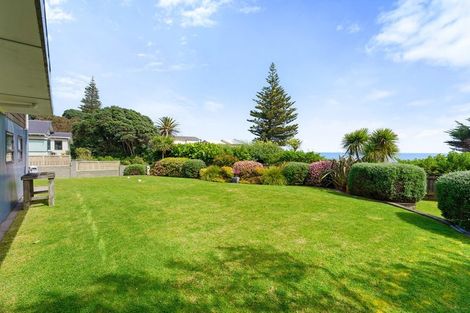 Photo of property in 42 Ames Street, Paekakariki, 5034