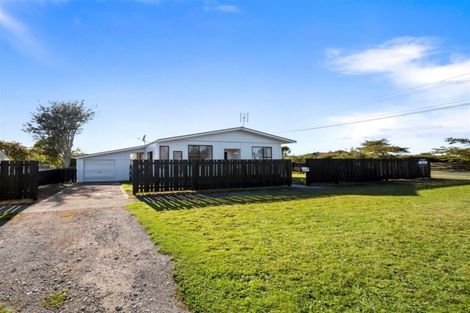 Photo of property in 154 Miranda Street, Stratford, 4332