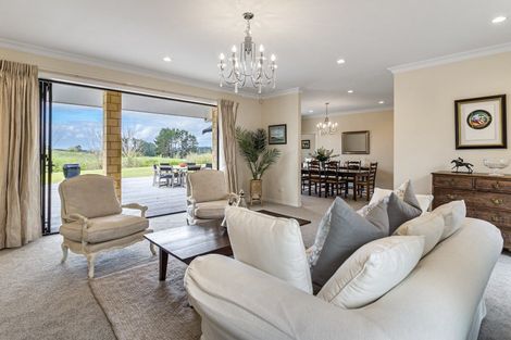 Photo of property in 21 Whangapouri Road, Karaka, Drury, 2578