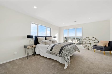 Photo of property in 16 Te Aramanu Crescent, Papakura, 2110