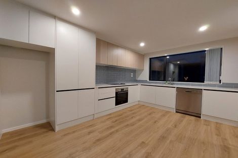 Photo of property in 37 Hinonga Loop, Silverdale, 0932