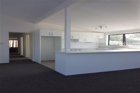 Photo of property in 15 Owhatiura Drive, Lynmore, Rotorua, 3010