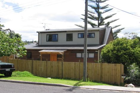 Photo of property in 7a Argyle Road, Browns Bay, Auckland, 0630