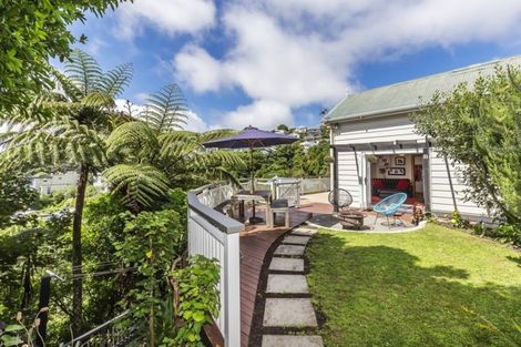 Photo of property in 9 Coolidge Street, Brooklyn, Wellington, 6021