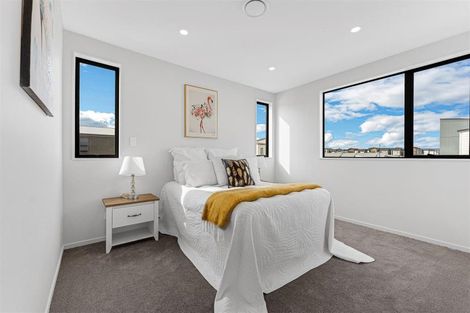 Photo of property in 20 Corporal Street, Papakura, 2110