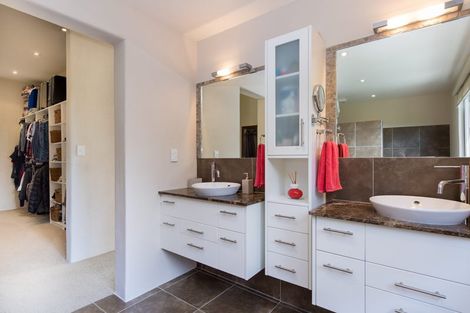 Photo of property in 249a Paremoremo Road, Lucas Heights, Auckland, 0632