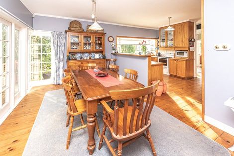 Photo of property in 122 Kaiwhaiki Road, Kaiwhaiki, Whanganui, 4575