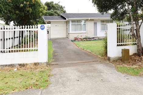 Photo of property in 1/285 Massey Road, Mangere East, Auckland, 2024