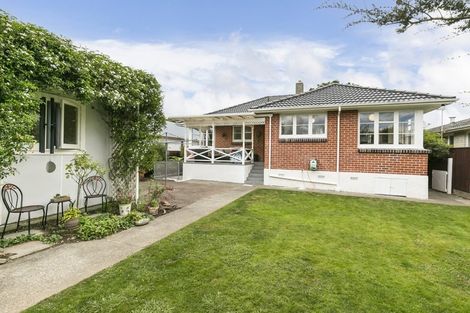 Photo of property in 11 Lincoln Avenue, Epuni, Lower Hutt, 5011