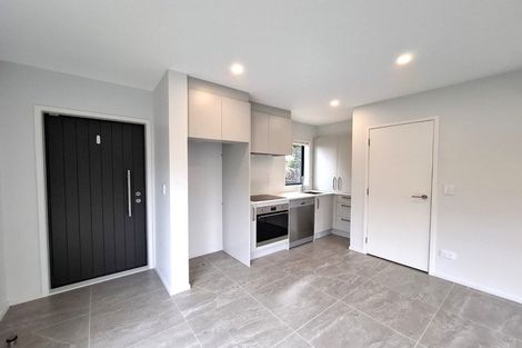 Photo of property in 10/47 Awaroa Road, Sunnyvale, Auckland, 0612