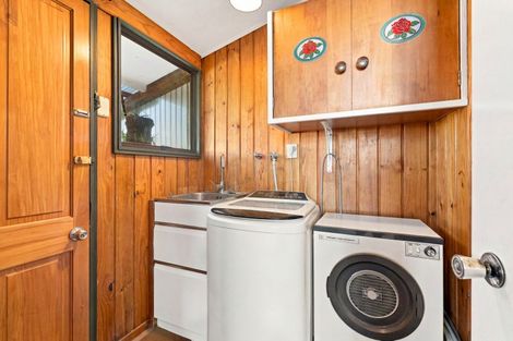 Photo of property in 33 Tongariro Street, Castlecliff, Whanganui, 4501