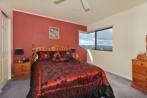 Photo of property in 8 Greenview Way, Te Kamo, Whangarei, 0112