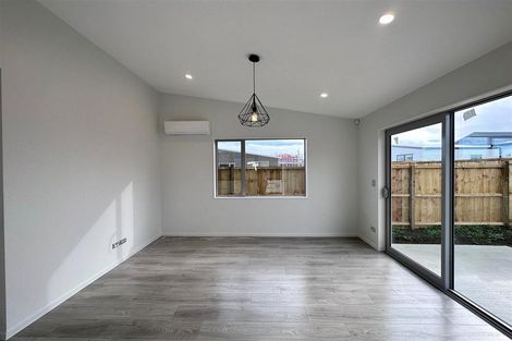 Photo of property in 10 Heihei Street, Papakura, 2110