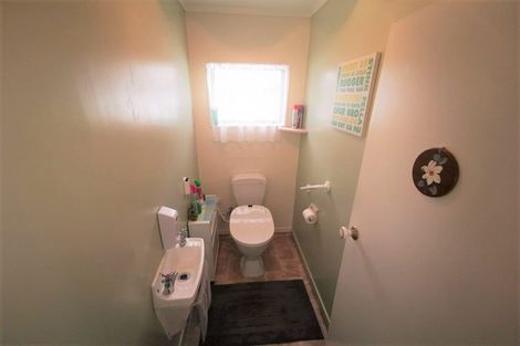 Photo of property in 5a James Street, Dannevirke, 4930