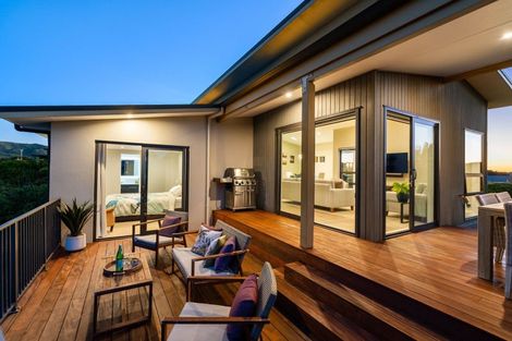 Photo of property in 15 Te Heke Place, Waikanae, 5036