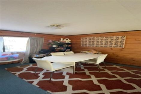 Photo of property in 1/34 Gatman Street, Birkdale, Auckland, 0626