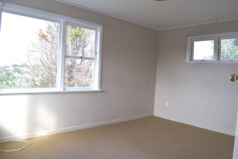 Photo of property in 68 Lyons Avenue, Murrays Bay, Auckland, 0630