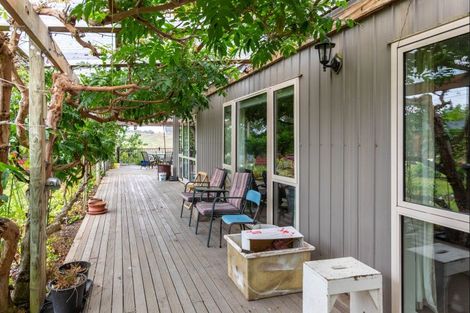 Photo of property in 27 Robertshawe Crescent, Dannevirke, 4930