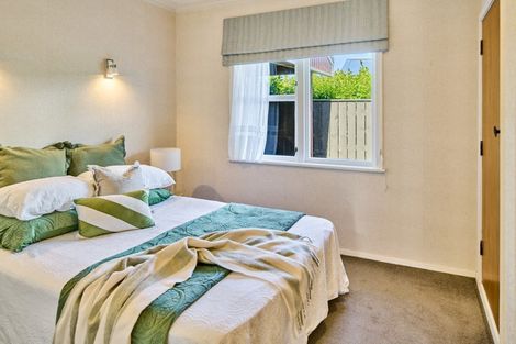 Photo of property in 66 Wai-iti Crescent, Woburn, Lower Hutt, 5010