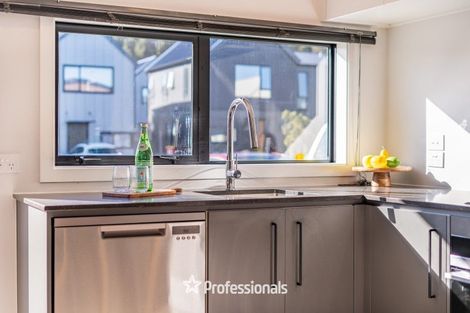 Photo of property in 4 Betty Boyes Street, Wallaceville, Upper Hutt, 5018