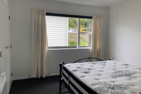 Photo of property in 47 Chartwell Drive, Crofton Downs, Wellington, 6035