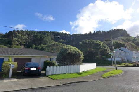 Photo of property in 13b Franklyn Road, Tawa, Wellington, 5028