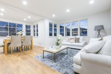 Photo of property in 1/48 Philomel Crescent, Bayswater, Auckland, 0622