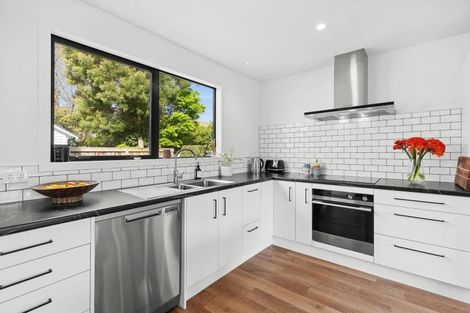 Photo of property in 14a Hamilton Road, Papatoetoe, Auckland, 2025