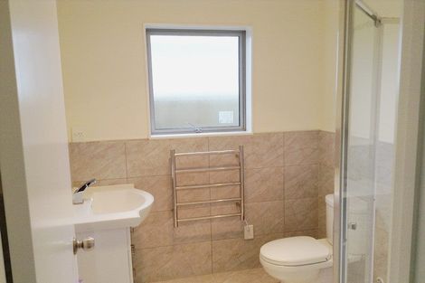 Photo of property in 31 Portadown Avenue, Pakuranga Heights, Auckland, 2010