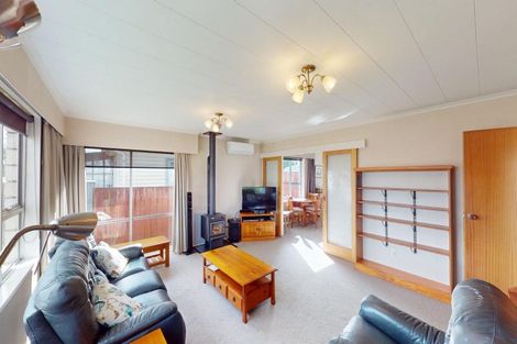 Photo of property in 1 Saint Annes Street, Levin, 5510