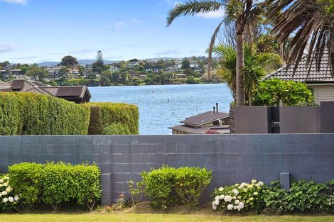 Photo of property in 35 Kitchener Road, Takapuna, Auckland, 0622