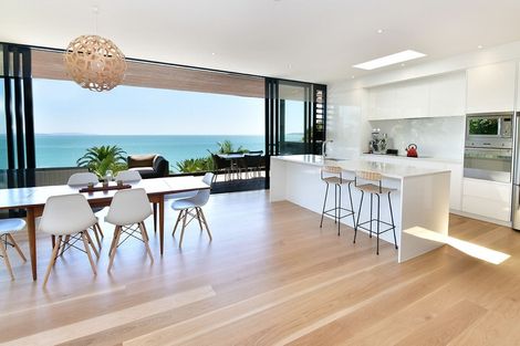 Photo of property in 25c Duncansby Road, Stanmore Bay, Whangaparaoa, 0932