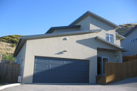 Photo of property in 84 Erlestoke Crescent, Churton Park, Wellington, 6037