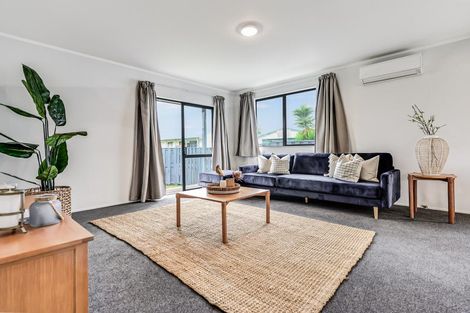 Photo of property in 27f Breckons Avenue, Nawton, Hamilton, 3200