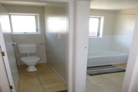 Photo of property in 4/449 Armagh Street, Linwood, Christchurch, 8011