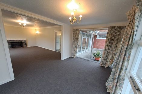 Photo of property in 36 Landsdowne Terrace, Cashmere, Christchurch, 8022