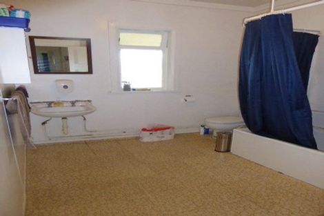 Photo of property in 11 Plunket Street, Kelburn, Wellington, 6012