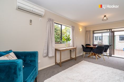 Photo of property in 16 Fawcett Street, South Dunedin, Dunedin, 9012