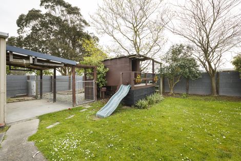 Photo of property in 12 Bendigo Street, Cloverlea, Palmerston North, 4412