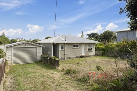 Photo of property in 31 Dixie Street, Te Horo Beach, Otaki, 5581