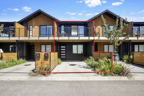 Photo of property in 8 Kawapani Lane, Kumeu, 0810