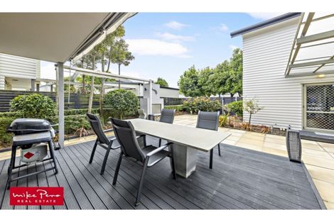 Photo of property in 47 Bruce Pulman Drive, Takanini, 2112