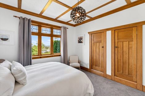 Photo of property in 12 Guys Hill Road, Hospital Hill, Napier, 4110