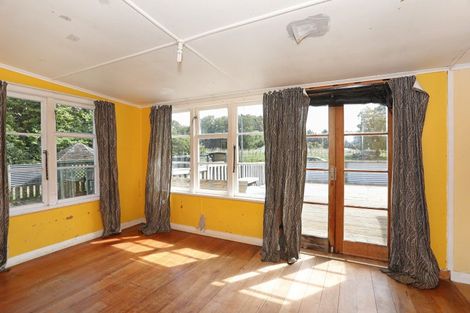 Photo of property in 4 Station Road, Hunterville, 4730
