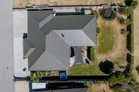 Photo of property in 12 Warbler Lane, Albert Town, Wanaka, 9305